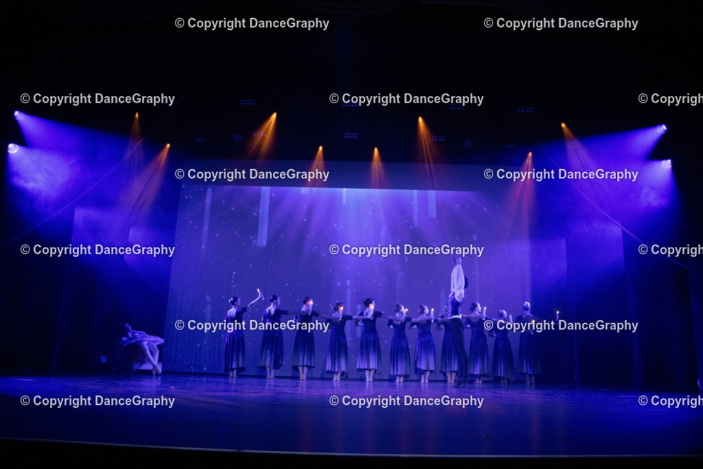 GPHY3398 | DanceGraphy - Realisiert mit Pictrs.com