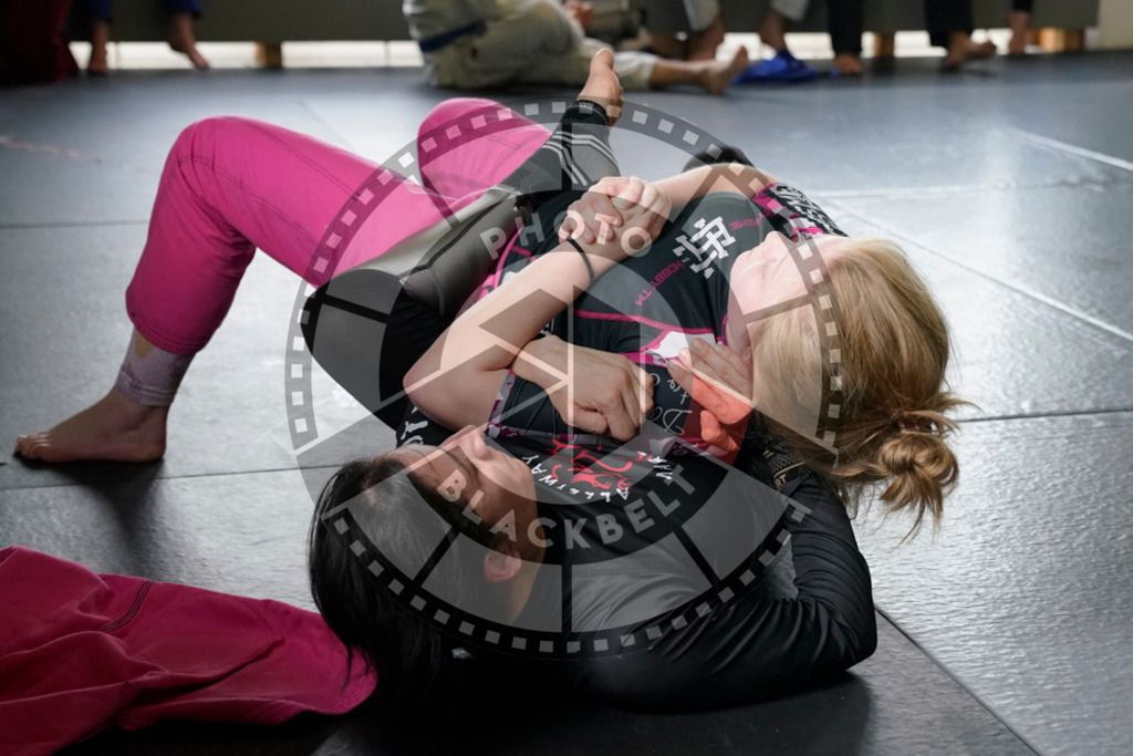 20240413PBB6430 | Fighters compete during the Grapplethon 24hours of rolling for a reason in Hamburg, Germany, on April 13, 2024.
