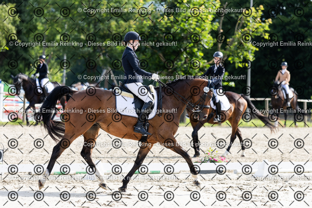 CL5A5595 | Emilia Reinking Fotografie - Realisiert mit Pictrs.com