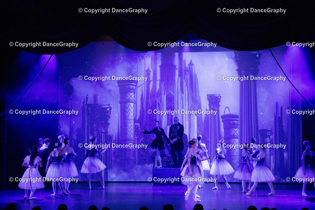 GPHY1519 | DanceGraphy - Realisiert mit Pictrs.com