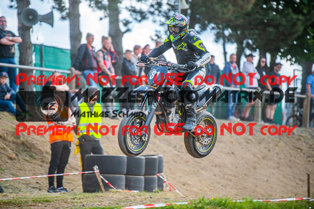 MaZZes_FotoMatrix_220529_6715 | Fotograf Mathias Schmid
Sportfotograf,
Eventfotograf,
Hochzeitsfotograf,
Portraitfotograf