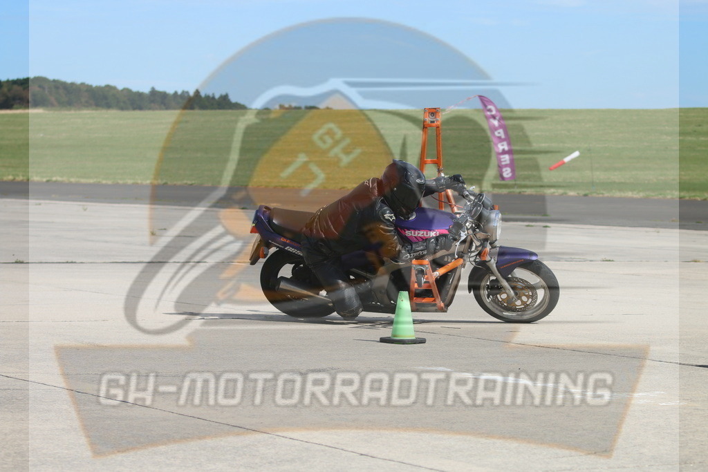 IMG_3828 | gh-motorradtraining-foto.de - Realisiert mit Pictrs.com