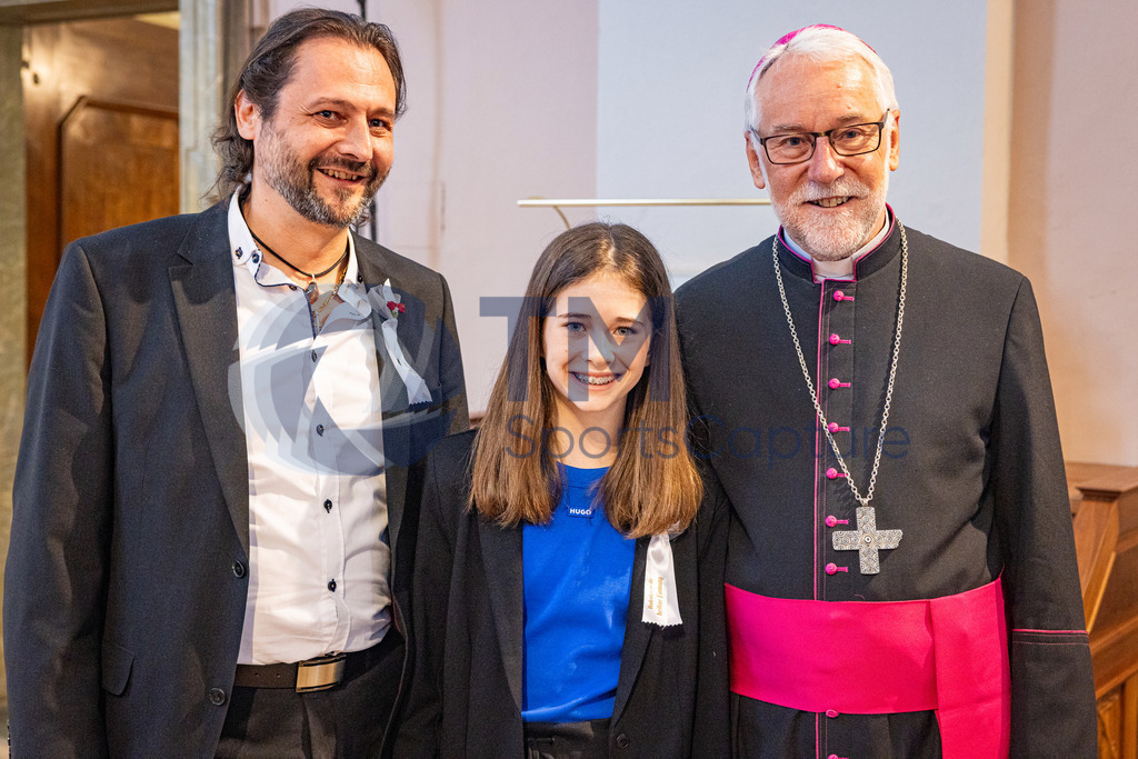 Trainproduction-20240519-1 | Firmung Klagenfurt-Dom 19.05.2024 10:30 Uhr