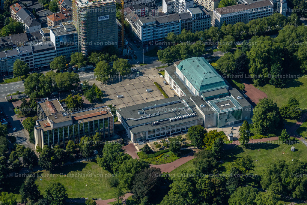 4050414 | ESSEN 25.08.2021 Philharmonie an der Huyssenallee in Essen im Bundesland Nordrhein-Westfalen. // Philharmonic hall in the Huyssenalle in Essen in the state North Rhine-Westphalia. Foto: Gerhard Launer