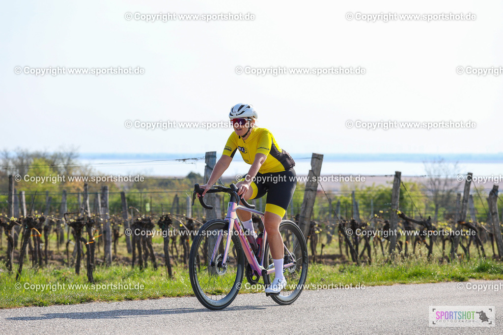 Neusiedlersee Radmarathon 2026 | @sportshot_your_pictrs #yourpictures#roadtowm2029 #nrm #neusiedlerseeradmarathon #neusiedlersee #neusiedlerseetourismus #burgenland #mörbisch #nrm26 #burgenlandtourismus #voglundco #poweredbyburgenlandtourismus #radsport #rad #marathon #ucigranfondo #visitburgenland #ucigranfondoworldseries