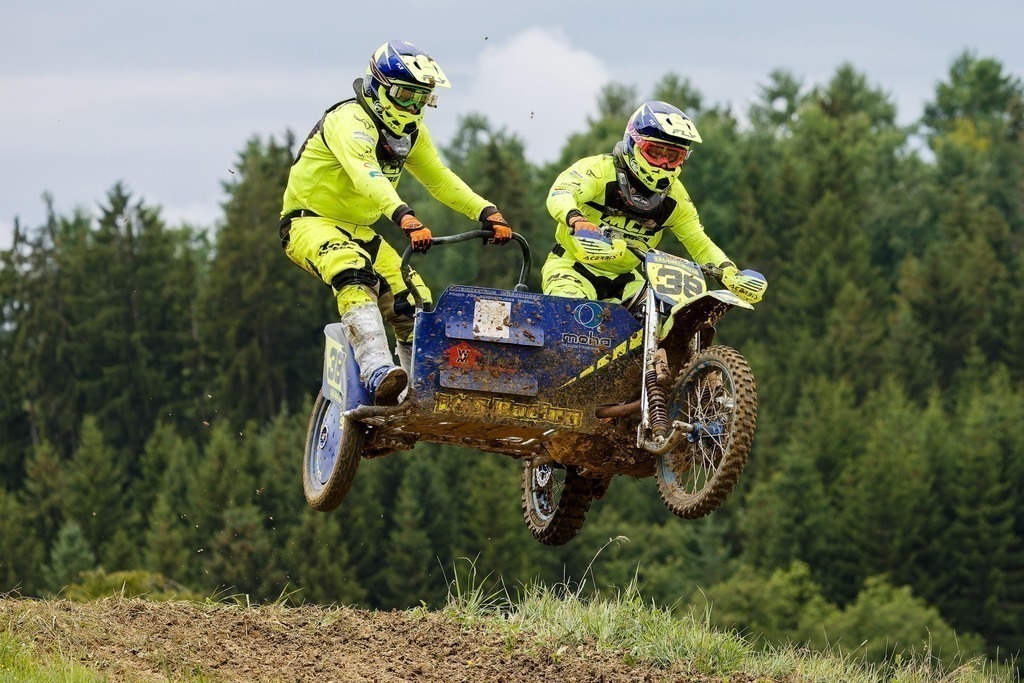 Motocross_Gerstetten_250802_1198 | Fotopresso – Sportfotografie in Heidenheim & Umgebung. Professionelle Sportfotografie für unvergessliche Momente. Dynamische Action-Shots, emotionale Szenen & hochwertige Bilder. - Realisiert mit Pictrs.com