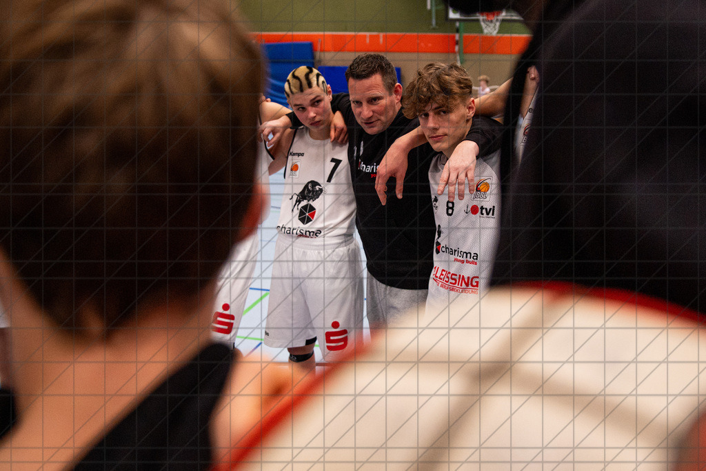 JBBL 24/25 | 23.11.2024 | Charisma Young Bulls vs. UBC Münster  | JBBL 24/25 | 23.11.2024 | Charisma Young Bulls vs. UBC Münster - - - - - CREDIT, www.bullenfotos.de, Martin König, Hörner Weg 40, D-49078 Osnabrück, +4917663732967, Nutzung und Weitergabe nur zu den vereinbarten Zwecken. Presseanfragen an Urheber. Alle Rechte beim Urheber. - - - - - - Realisiert mit Pictrs.com