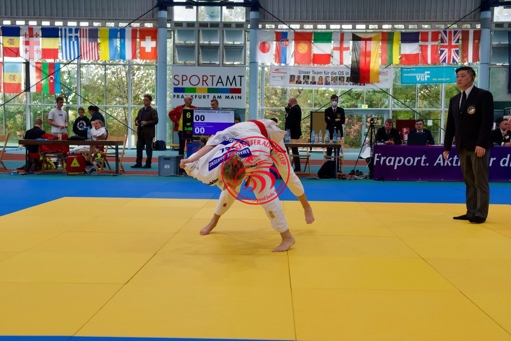 RAS_7906 | Fotos vom Adler Cup - Pictures from Adler Cup

Hier findet Ihr alle Eindrücke und großen Momente der Adler Cup Wochenenden. Here you will find all impressions and great moments of the Adler Cup weekends. - Realisiert mit Pictrs.com