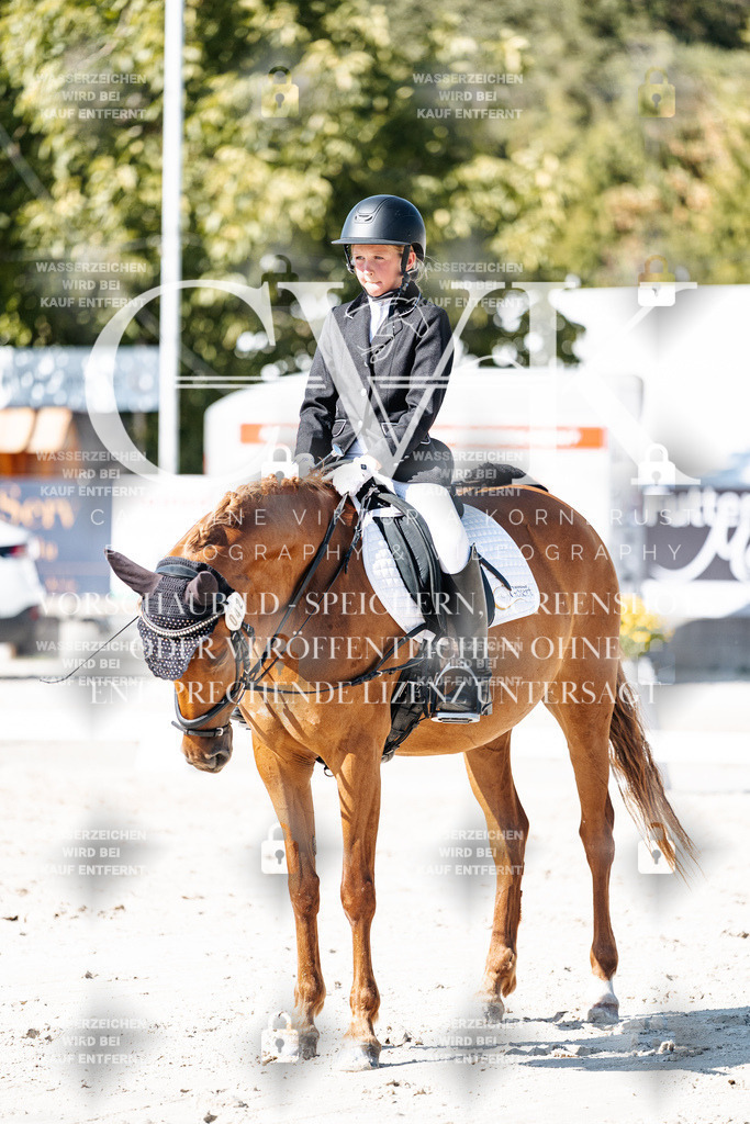 CK903032 | Turnierfotografie Pferdefotografie Trier Rheinland-Pfalz Pferdesport Reitsport Tierfotografie Sportfotografie Pferdevideo Pferdevideografie Equestrianvideography equestrianphotography  - Realisiert mit Pictrs.com