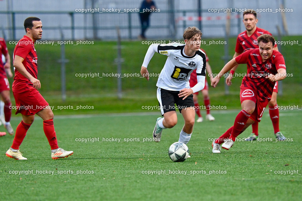 SV Spittal 1921 vs. SV St. Jakob  | #32 Marco Koller St.Jakob, #31 Matthias Mitterdorfer SV Spittal, #11 Florian Uggowitzer St.Jakob, SV Spittal 1921 vs. SV St. Jakob , SV Spittal 1921 vs. SV St. Jakob  am 20.09.2024 in Spittal an der Drau (Goldeck Stadion), Austria, (Photo by Bernd Stefan)