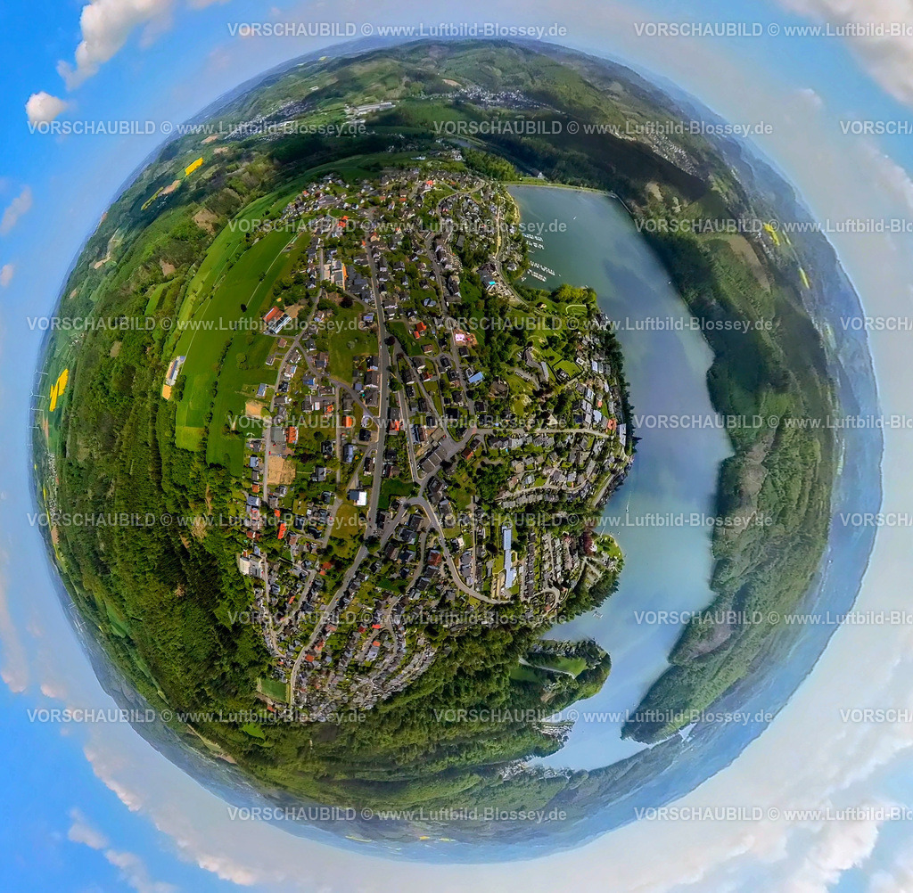 Sundern230520039LangscheidSorpesee | Luftbild, Ortsansicht Langscheid mit Sorpesee Talsperre und Sorpedamm, Erdkugel, Fisheye Aufnahme, Fischaugen Aufnahme, 360 Grad Aufnahme, Langscheid, Sundern, Ruhrgebiet, Nordrhein-Westfalen, Deutschland