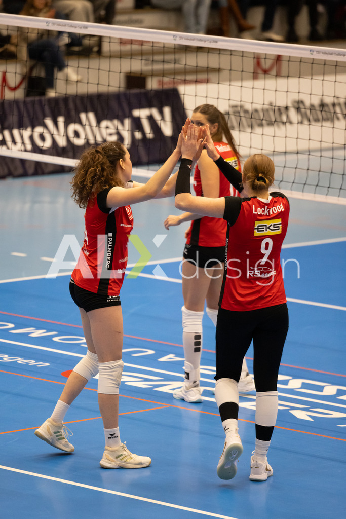 Volleyball I Frauen I Saison 2025-2026 I CEV Volleyball Challenge Cup 2026 | Women I 16th Finals I VC Kanti Schaffhausen - TJ Ostrava I 03.12.2025 | Hochwertige Sportfotos kaufen & lizenzieren für Medien, Vereine, Agenturen & Sportler:innen. Entdecke professionelle Sportfotografie im Bildshop von Alexander Franzen. - Realisiert mit Pictrs.com