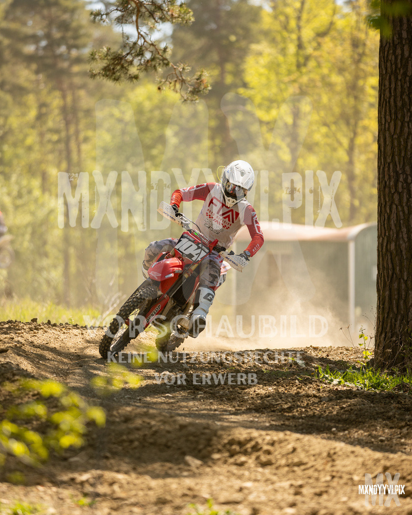866A4966 | mxndyyvipix