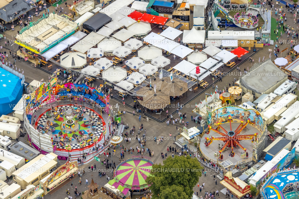 Herne220803852CrangerKirmes |  Luftbild, Cranger Kirmes in Herne-Crange, gut 50 Fahrgeschäfte laden auf das größte Volksfest in NRW ein, Unser Fritz, Herne, Ruhrgebiet, Nordrhein-Westfalen, Deutschland