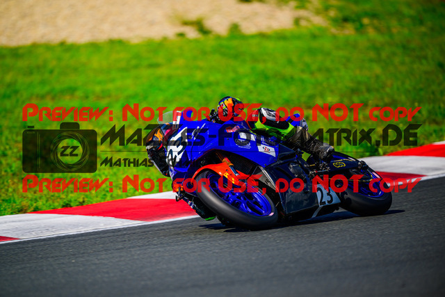 MaZZes_FotoMatrix_240601_6007705_2064 | SSP300