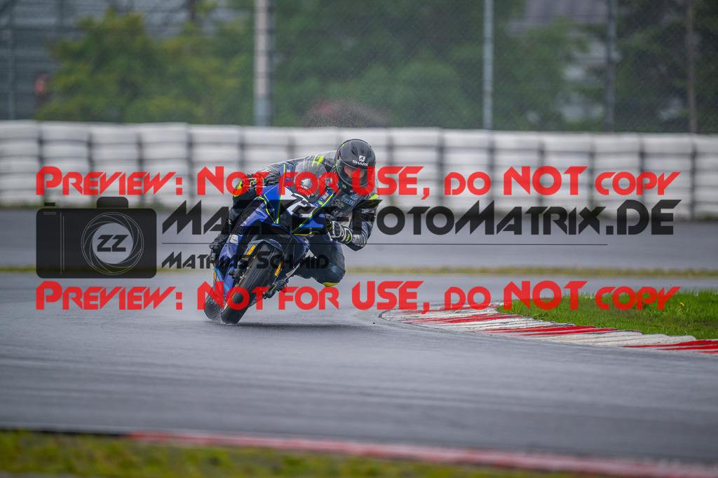 MaZZes_FotoMatrix_240830_6007705_2136 | R7