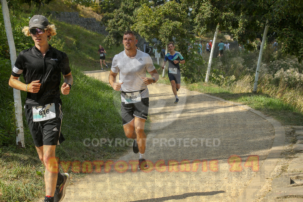250824_1500_EX1_8287 | Sportfotografie im Rhein-Sieg Kreis, Köln, Bonn, NRW, Rheinland Pfalz, Hessen, etc. Unser Tätigkeitsfeld umfasst den Laufsport vom Volkslauf über den Marathon, Duathlon, Triathon bis zum Ultralauf wie Kölnpfad Ultra oder Schindertrail.
