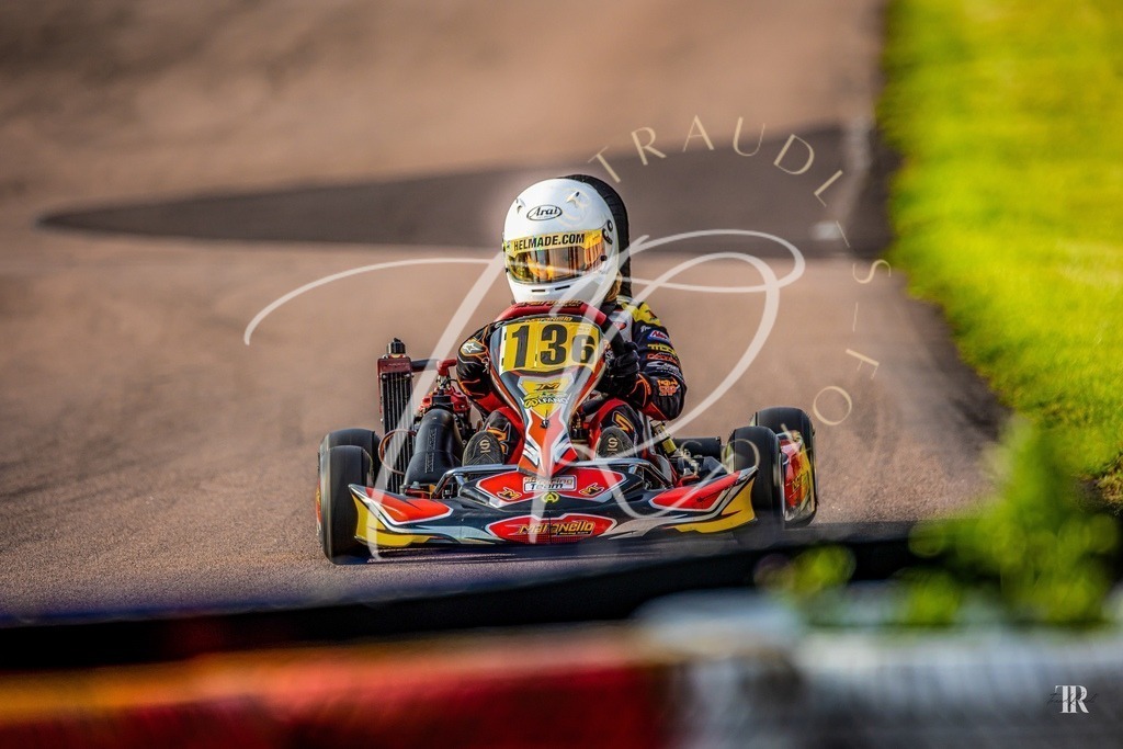 0E9F4E5E-D778-48D6-88A9-B5B5AAD6C7DB | traudl_s_fotos