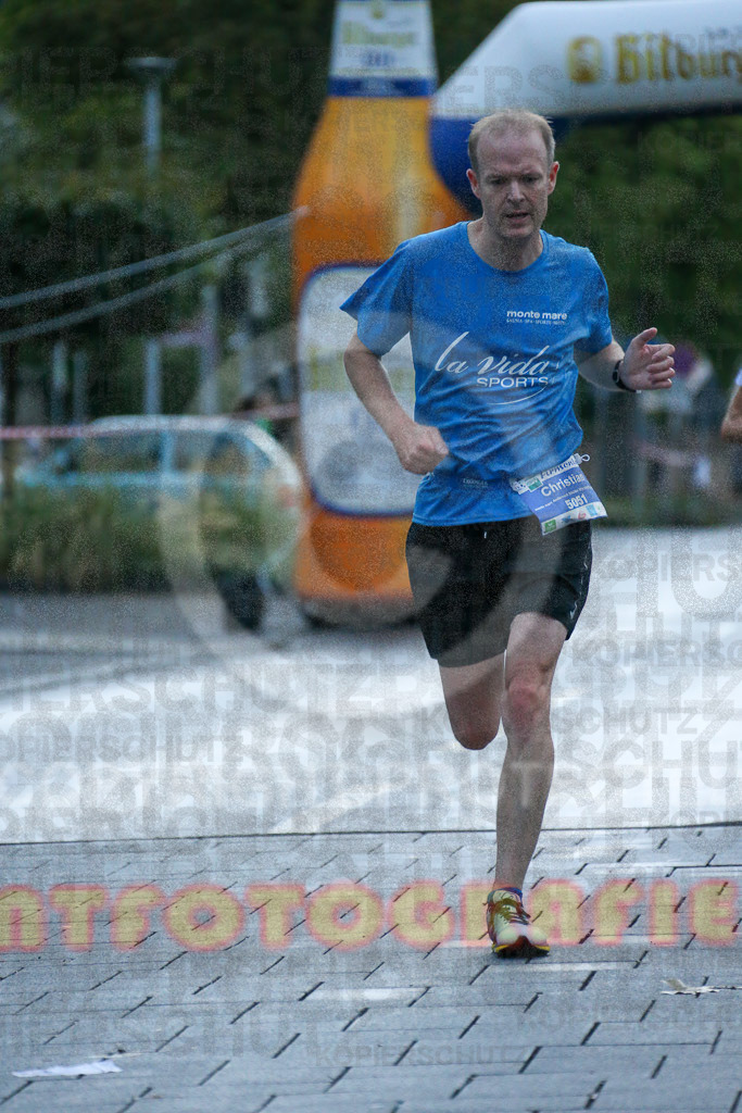220909_1916_EX1_2274 | Sportfotografie im Rhein-Sieg Kreis, Köln, Bonn, NRW, Rheinland Pfalz, Hessen, etc. Unser Tätigkeitsfeld umfasst den Laufsport vom Volkslauf über den Marathon, Duathlon, Triathon bis zum Ultralauf wie Kölnpfad Ultra oder Schindertrail.