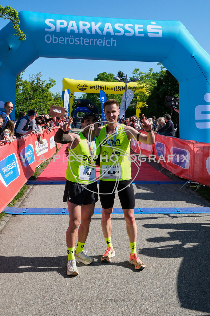 ..... | LINZ,AUSTRIA,27.April 24, Int. 3 Brückenlauf Linz  , Image shows: Photo: WAPICS / Michael ring