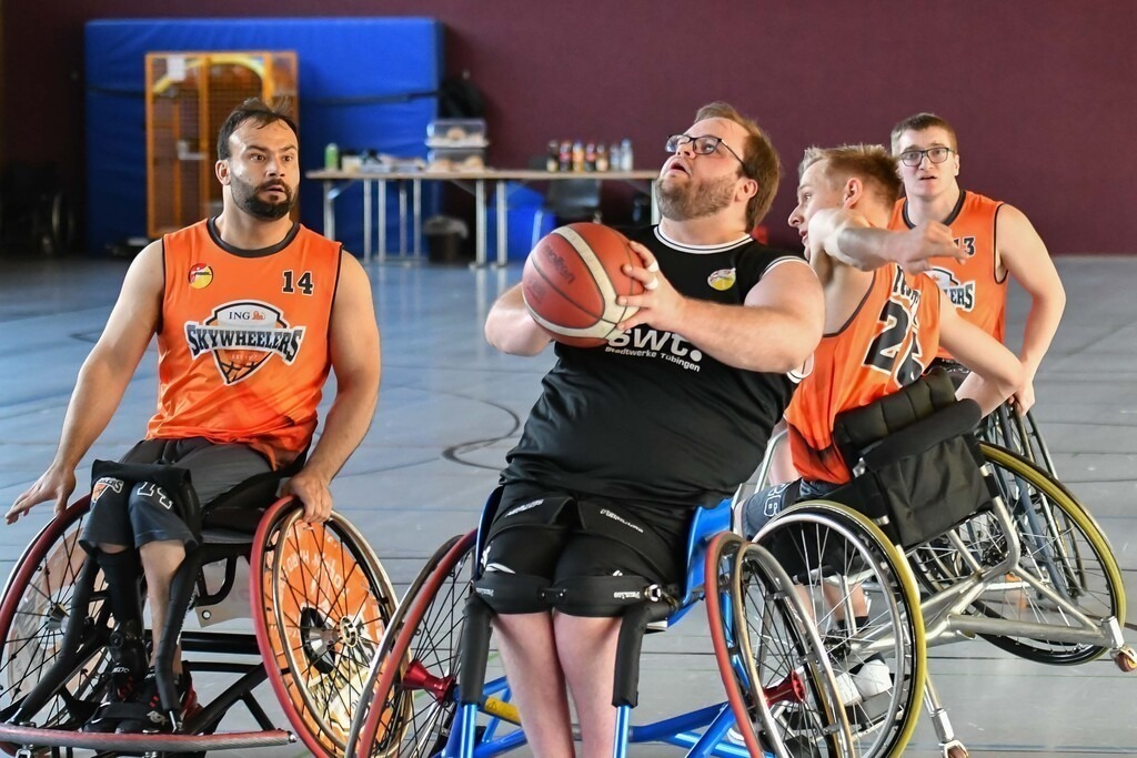 2025-02-15-0055 | Ralph Kunze - Realisiert mit Pictrs.com