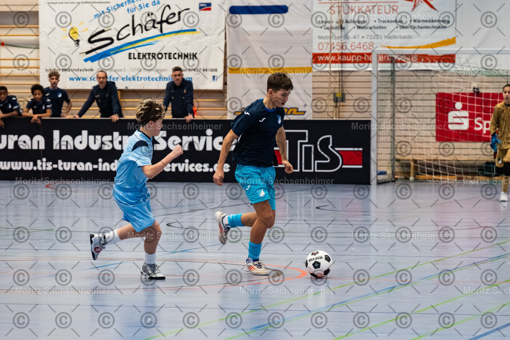 DSC03573 | Offizielle Fotos vom U14-Fußballturnier in Haiterbach. Alle Turnierbilder online ansehen und als Download oder hochwertiges Fotoprodukt bequem bestellen. - Realisiert mit Pictrs.com
