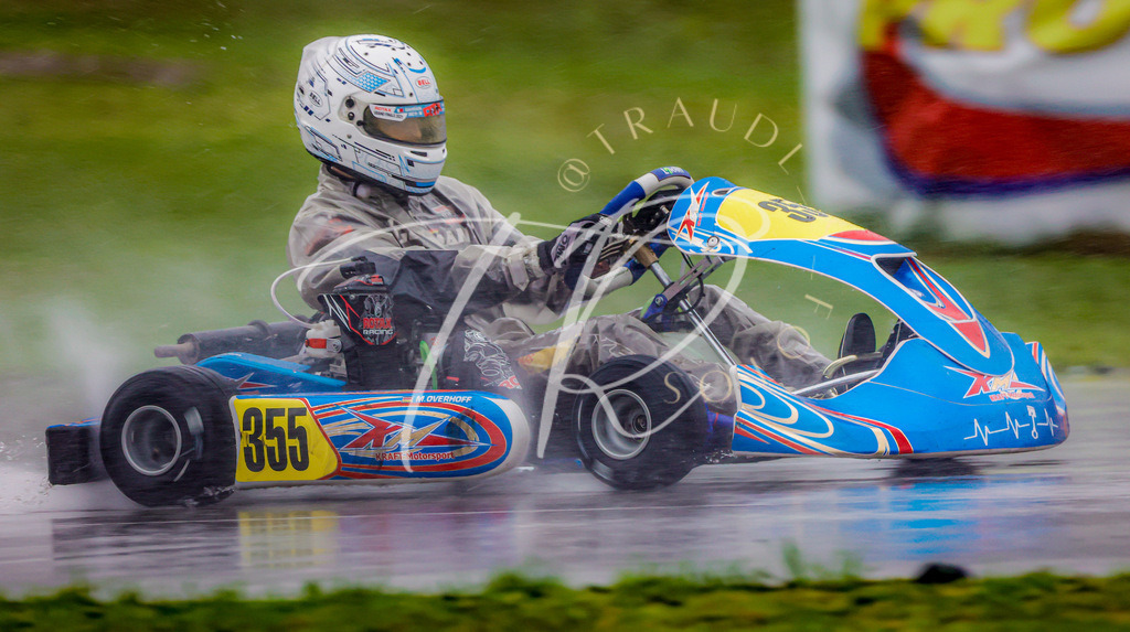 70B269B2-702B-4F2A-8F42-D00DDD71855A | traudl_s_fotos