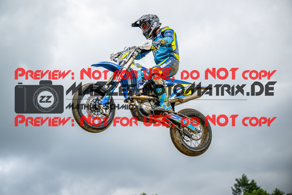 MaZZes_FotoMatrix_230702_9905 | S2