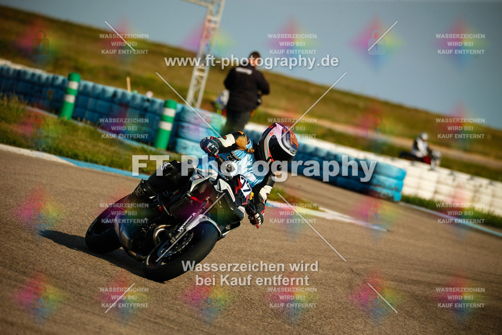 _MOT5588 | Hier findet Ihr Bilder von Touristenfahrten auf der Nürburgring Nordschleife oder von anderen Veranstaltungen die ich besucht habe. Viel Spass beim Durch Schauen 