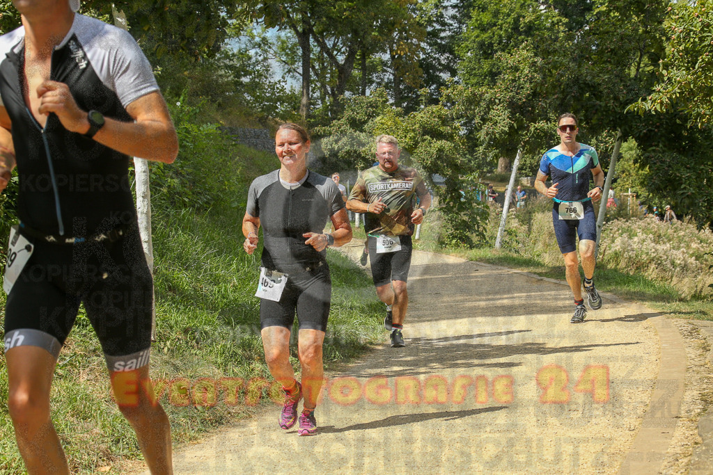 250824_1412_EX1_5324 | Sportfotografie im Rhein-Sieg Kreis, Köln, Bonn, NRW, Rheinland Pfalz, Hessen, etc. Unser Tätigkeitsfeld umfasst den Laufsport vom Volkslauf über den Marathon, Duathlon, Triathon bis zum Ultralauf wie Kölnpfad Ultra oder Schindertrail.