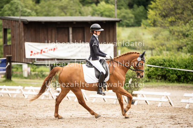 Bad_Meinberg_08994 | saradresslerfotografie - Realisiert mit Pictrs.com