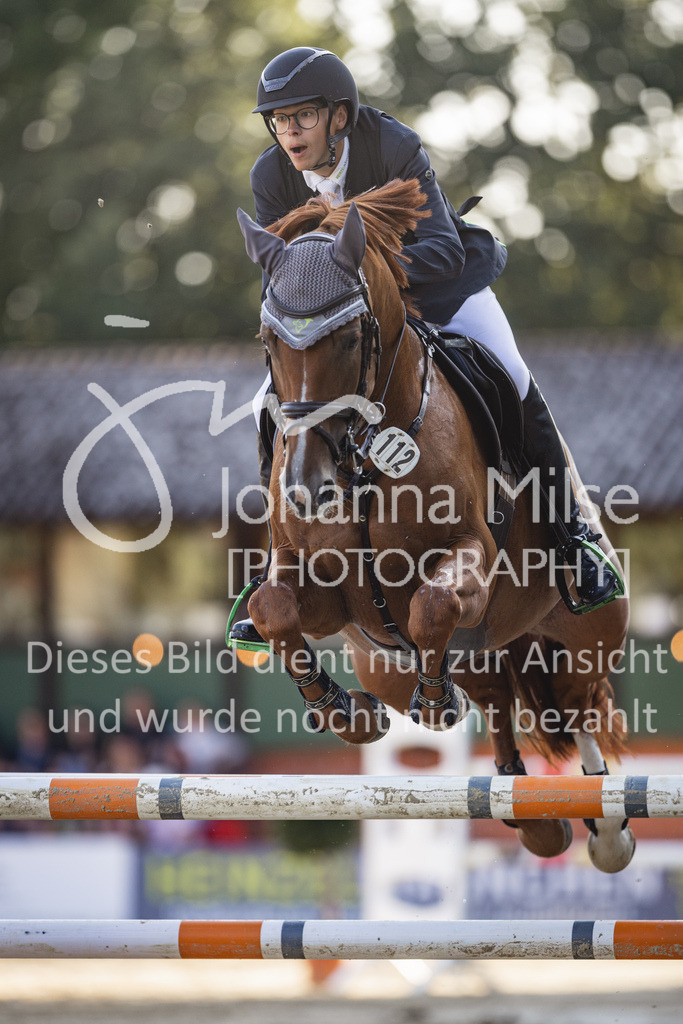 230826_Delbrueck_S1-Spr-954 | Deine schönsten Turniermomente als professionelle Fotos! Entdecke hochwertige Pferdesport-Fotografie im Online-Shop. Jetzt Fotos finden & bestellen!
