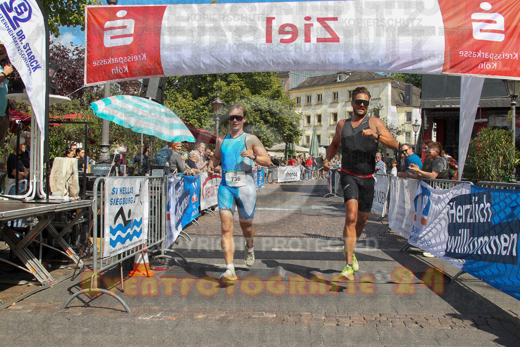 250824_1435_EV4_1954 | Sportfotografie im Rhein-Sieg Kreis, Köln, Bonn, NRW, Rheinland Pfalz, Hessen, etc. Unser Tätigkeitsfeld umfasst den Laufsport vom Volkslauf über den Marathon, Duathlon, Triathon bis zum Ultralauf wie Kölnpfad Ultra oder Schindertrail.