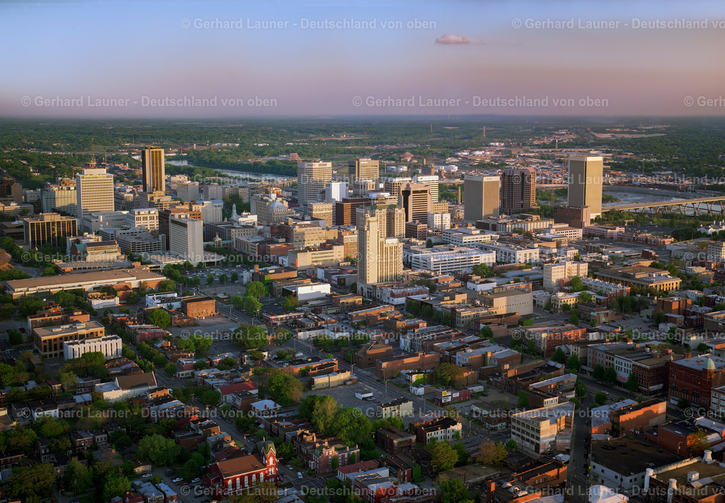 USA5715 | Downtown Richmond Virginia, USA