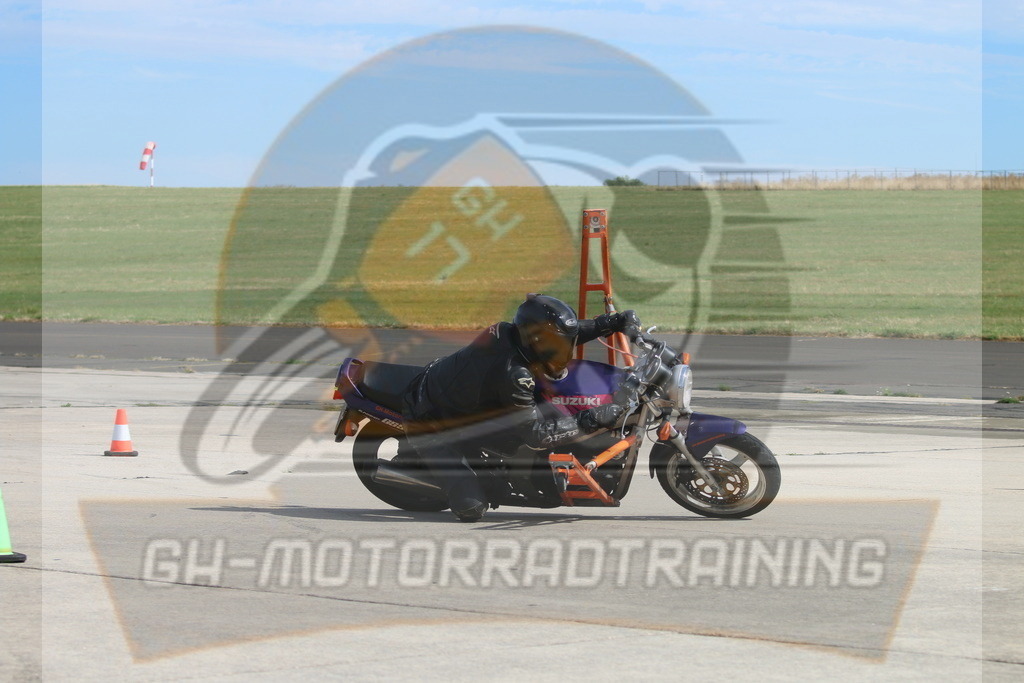 IMG_3832 | gh-motorradtraining-foto.de - Realisiert mit Pictrs.com