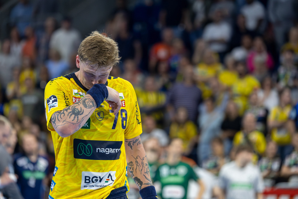 HBL (Handball-Bundesliga), Saison 2025/26, 33. Spieltag: Rhein-Neckar Löwen gegen TSV Hannover-Burgdorf | HBL (Handball-Bundesliga), Saison 2025/26, 33. Spieltag: Rhein-Neckar Löwen gegen TSV Hannover-Burgdorf***Edwin Aspenbäck (78, Rhein-Neckar Löwen) - Realisiert mit Pictrs.com