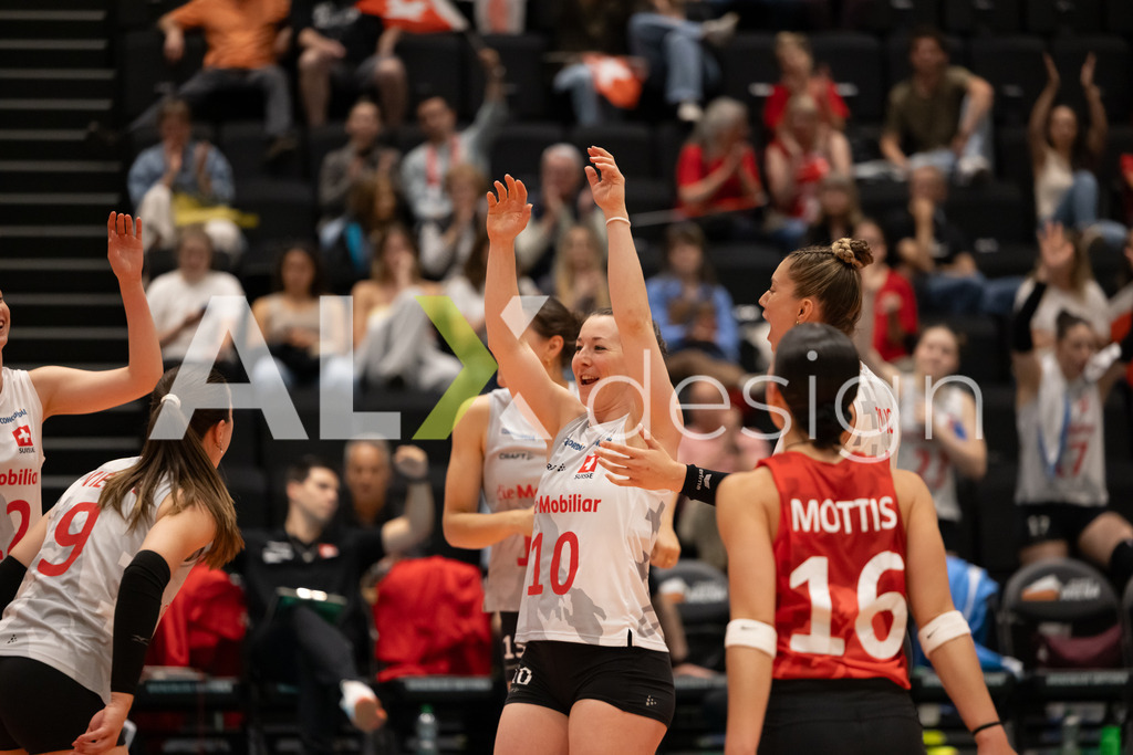 Georgia v Switzerland - CEV European League Women | KRIENS, SWITZERLAND - JUNE 12: ORIANE HÄMMERLI of Switzerland celebrating during the CEV European League match between Georgia and Switzerland at Pilatus Arena on June 12, 2026 in Kriens, Switzerland. - Realisiert mit Pictrs.com