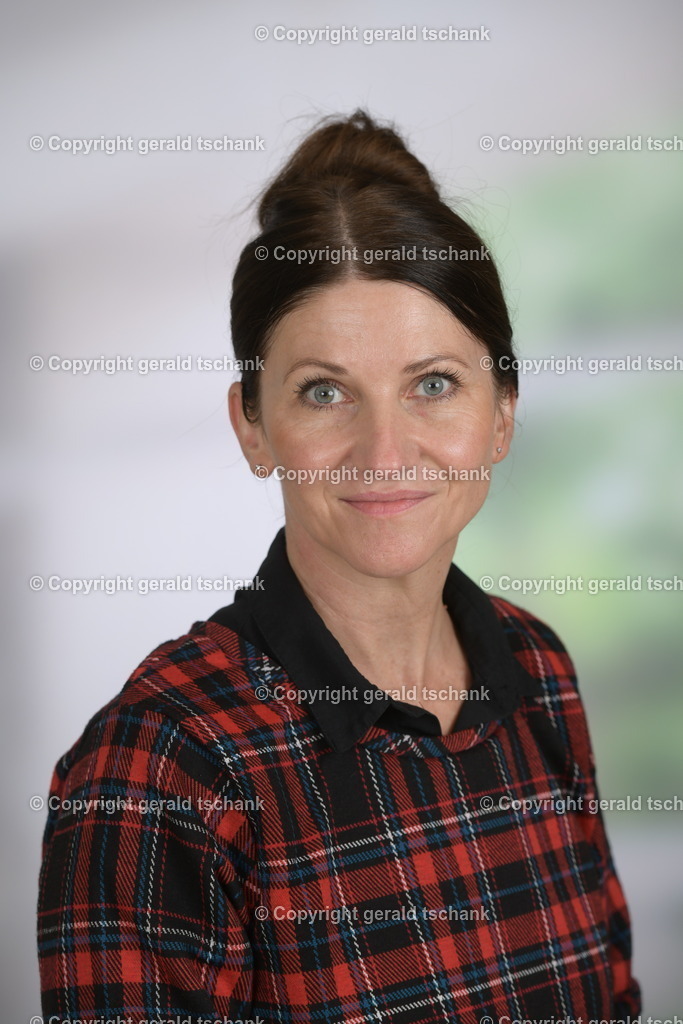 MT1_7241 | Wählen Sie hier bitte Ihr bestes Foto aus, mit diesem Bild wird Ihr Set produziert. Sollten Sie kein Bild wählen oder mehrere suchen wir das Beste aus!