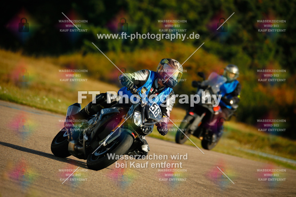 _MOT5737 | Hier findet Ihr Bilder von Touristenfahrten auf der Nürburgring Nordschleife oder von anderen Veranstaltungen die ich besucht habe. Viel Spass beim Durch Schauen 