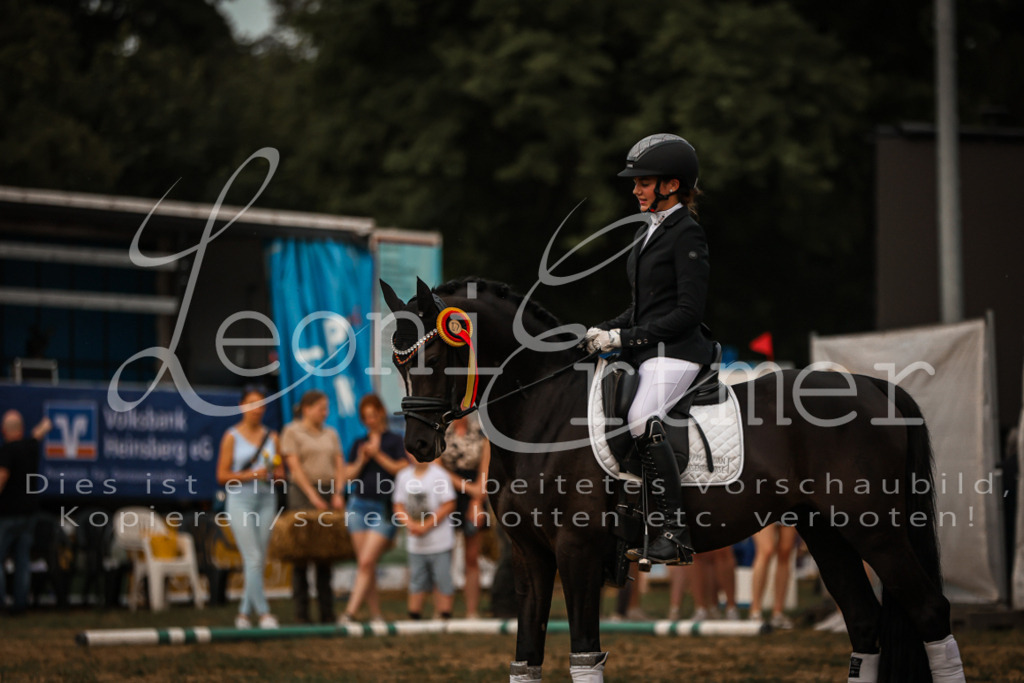 SaShow00121 | Leoni Ertmer Photography - Realisiert mit Pictrs.com