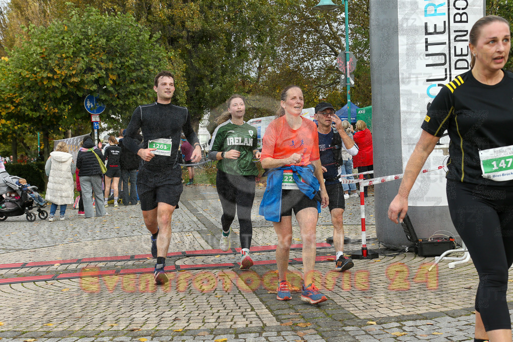 241020_1118_EX1_1899 | Sportfotografie im Rhein-Sieg Kreis, Köln, Bonn, NRW, Rheinland Pfalz, Hessen, etc. Unser Tätigkeitsfeld umfasst den Laufsport vom Volkslauf über den Marathon, Duathlon, Triathon bis zum Ultralauf wie Kölnpfad Ultra oder Schindertrail.