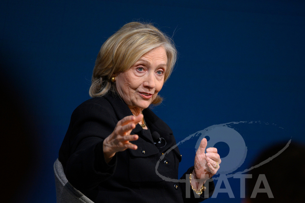 _DWI3152 | Die US-Politikerin Hillary Clinton auf der Veranstaltung Bridging Scholarship and Statecraft im Rahmen der Münchner Sicherheitskonferenz 2026. München, 13.02.2026 Bayern Deutschland  - Realisiert mit Pictrs.com