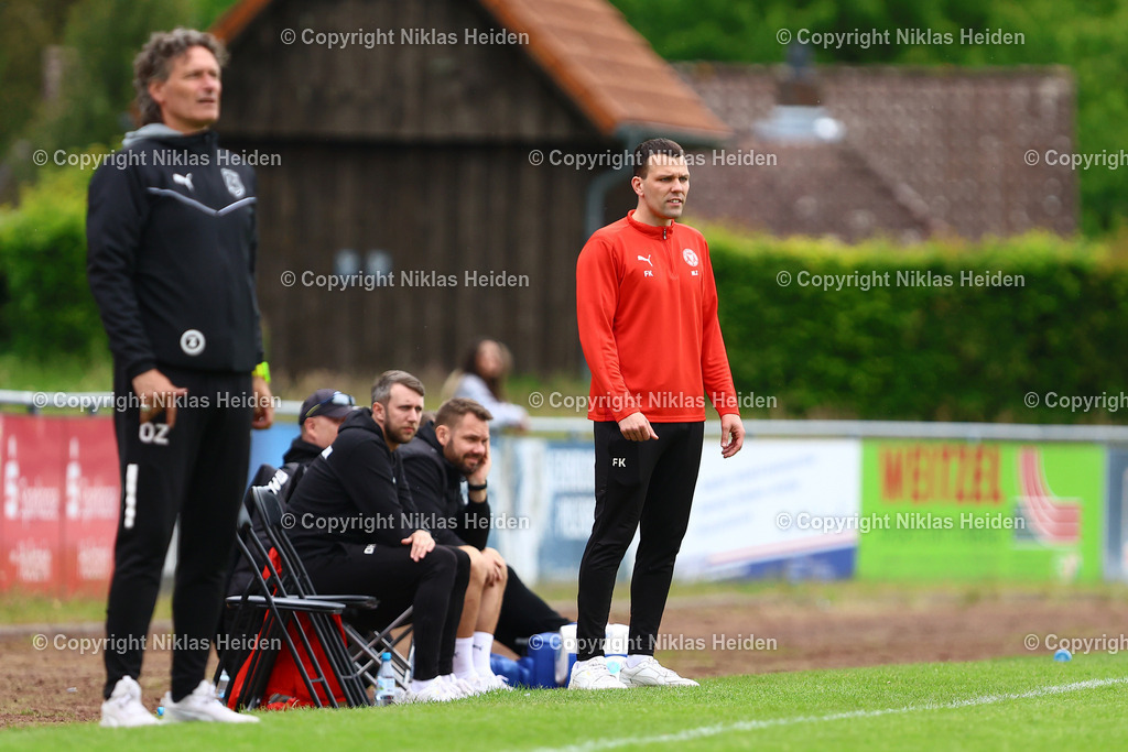NH_JFVLübeckU19_HolsteinKielU19_SHFVLandespokal_29052025 | Jan Frederik Kaps (Trainer, Holstein Kiel U19)Fußball I Junioren I SHFV-Landespokal (A-Junioren) I Saison 2024-2025 I Finale I JFV Lübeck U19 - Holstein Kiel U19 I 29.05.2025 I Uwe-Seeler-Fußball-Park