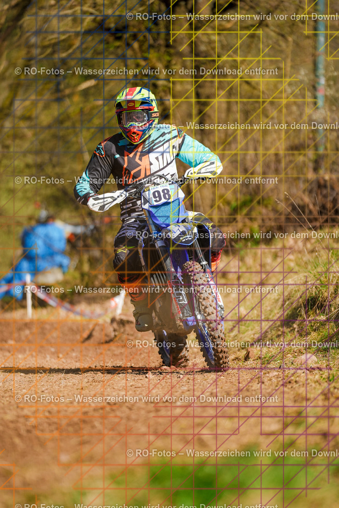 3 Lauf Mernes-1101 | Sportfotografie von RO-Fotos: Motorsport, Motocross, Enduro, Laufveranstaltungen und Triathlon. Professionelle Fotos von Sportlern und Events. - Realisiert mit Pictrs.com