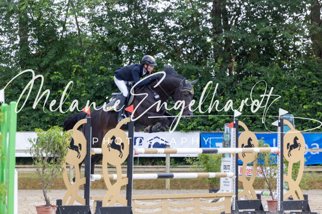 7I8A9109 | melanie-engelhardt-photography - Realisiert mit Pictrs.com
