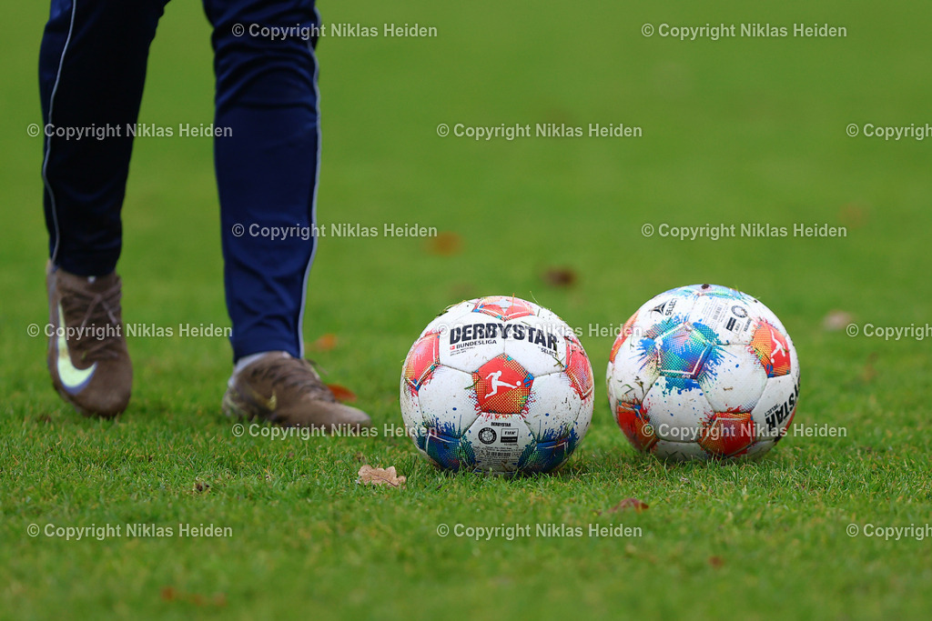 NH_TuSDassendorf_HT16_OberligaHamburg_06122025 | Spielball im Amateurfussball.Fußball I Herren I Gamesright Oberliga Hamburg I Saison 2025-2026  I 20. Spieltag I TuS Dassendorf - HT 16 I 06.12.2025 I Sportplatz Wendelweg