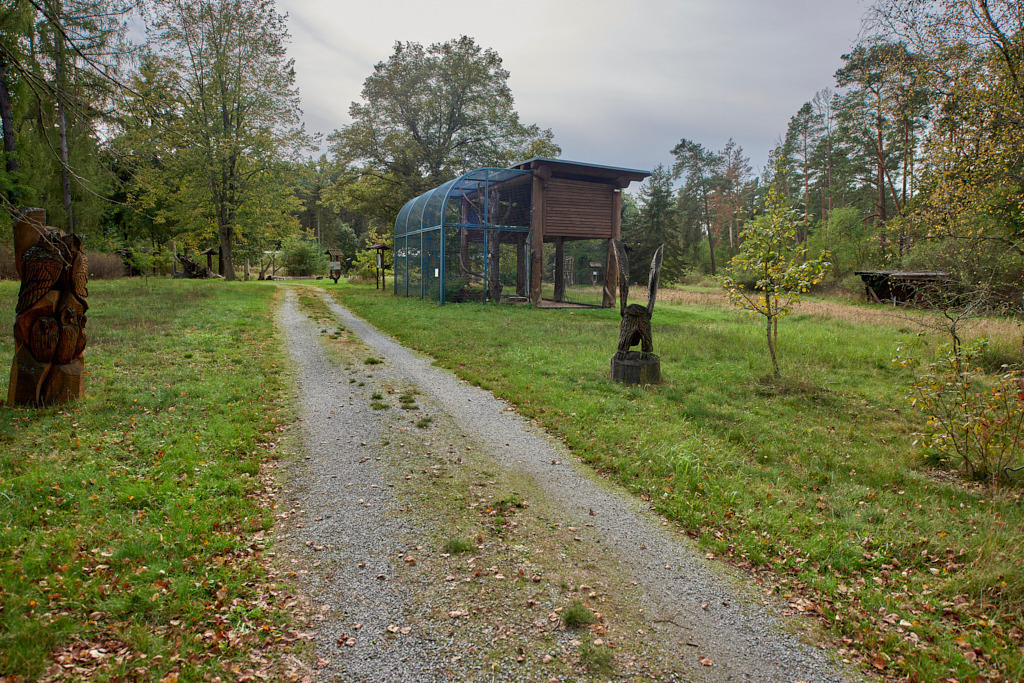 Greifvogelstation Oppelhain 01 | Bedeutsame Landschaften Deutschlands - Realisiert mit Pictrs.com