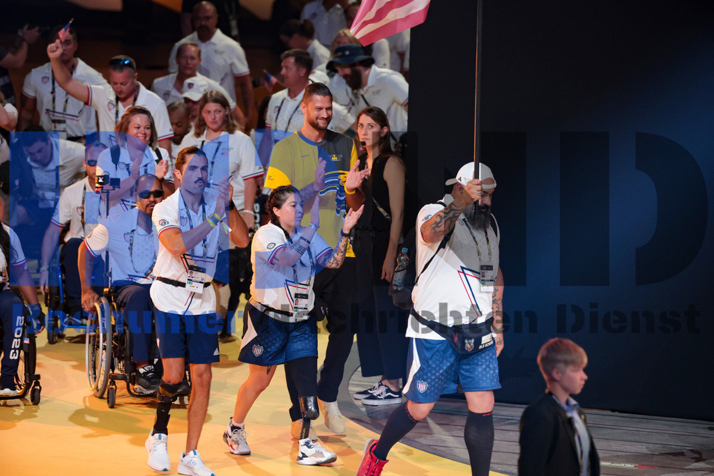  09.09.2023 - 
 | Sebastian Sendlak / Bochumer Nachrichtendienst (BOND) - Invictus Games 2023: Eroeffnungs-Zeremonie - Realisiert mit Pictrs.com