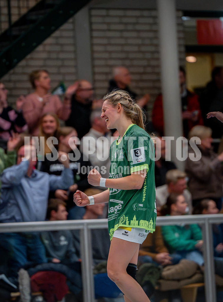 Handball I Frauen I Saison 2025-2026 I 3. Liga Staffel Nord I 10. Spieltag I SC SFN Vechta - HSG Blomberg-Lippe II I 0848 | Svenja Ruhöfer (10, SC SFN Vechta)  - Realisiert mit Pictrs.com