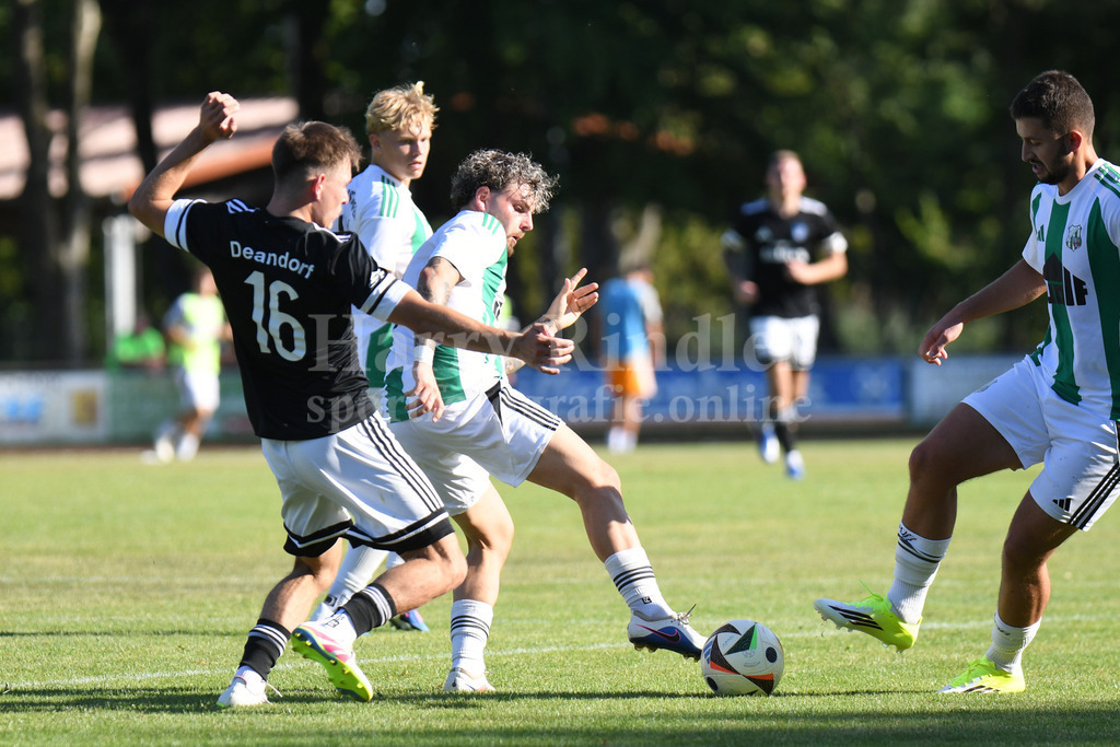 SpVgg Osterhofen : TSV-DJK Oberdiendorf | SpVgg Osterhofen Maximilian Prechtl - Realisiert mit Pictrs.com